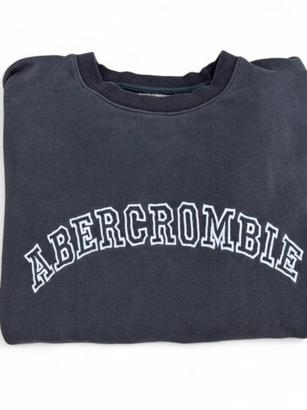 Y2K Abercrombie & Fitch men’s Sz. L black faded crewneck sweatshirt
